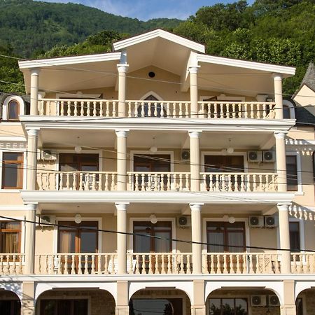 Hotel San Arda Gagra Extérieur photo